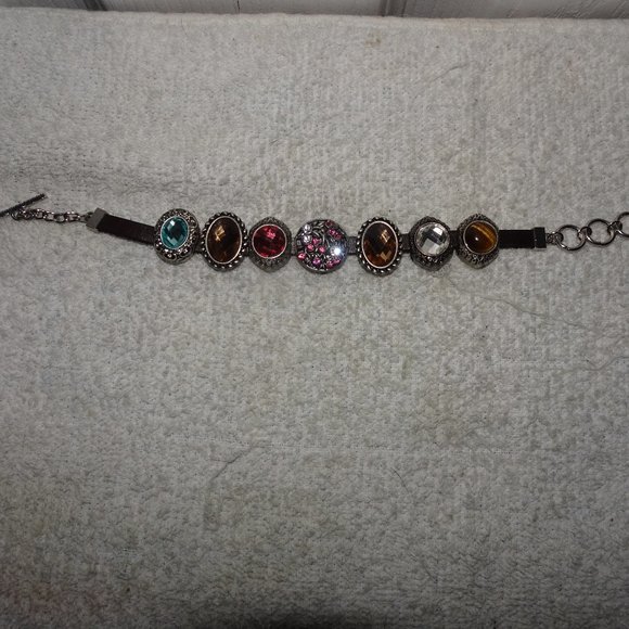 Solid Oak Slider Leather Cord Toggle Bracelet - Picture 2 of 5